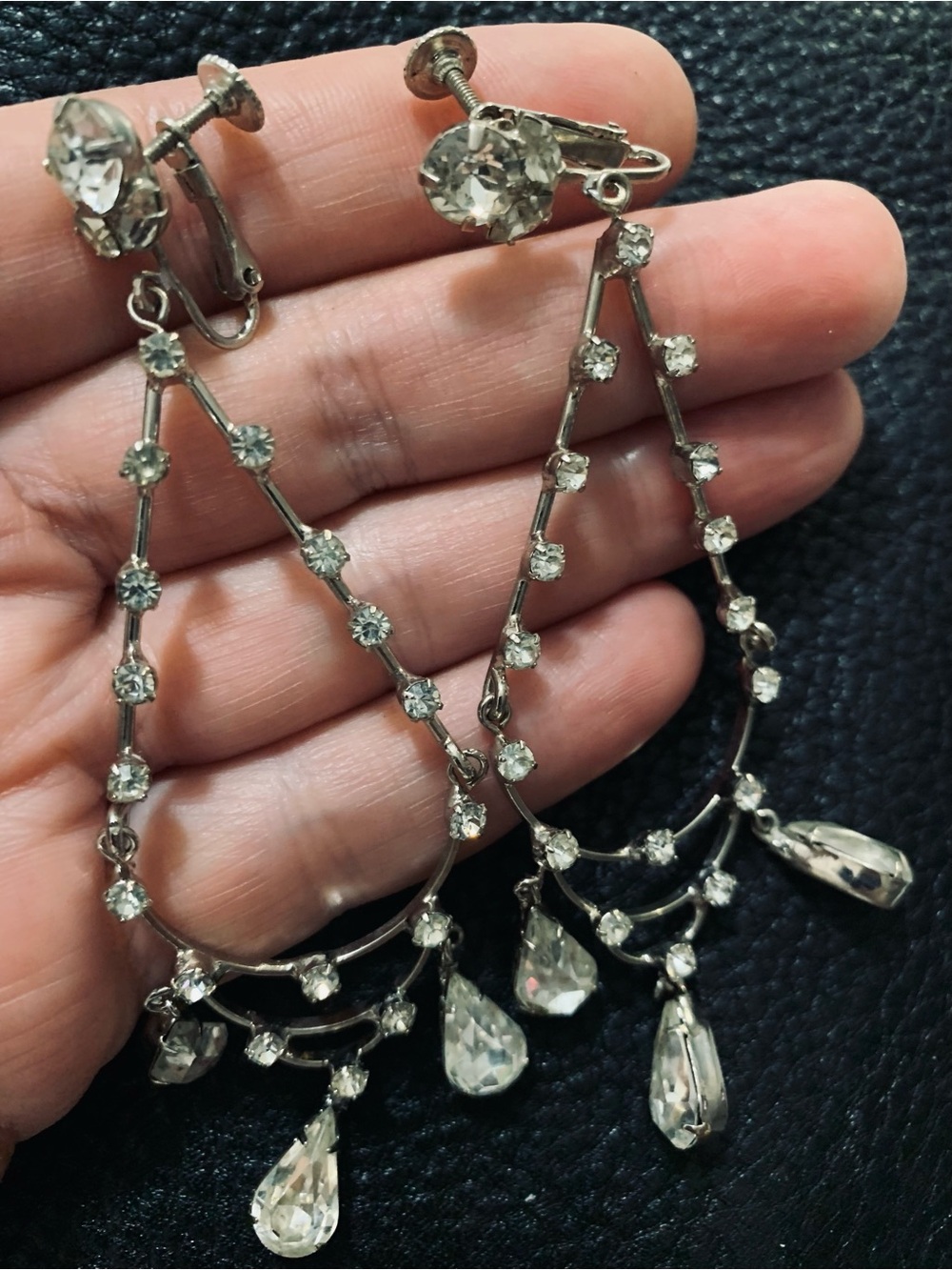 Vintage 1950s Clear Rhinestone Chandelier Dangle Earrings Screw Back Clip 3.5”